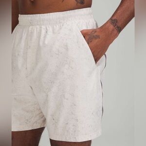 Lululemon pace breaker shorts 7”